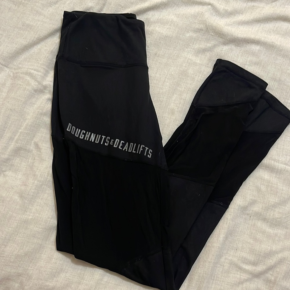 doughnuts & deadlifts leggings